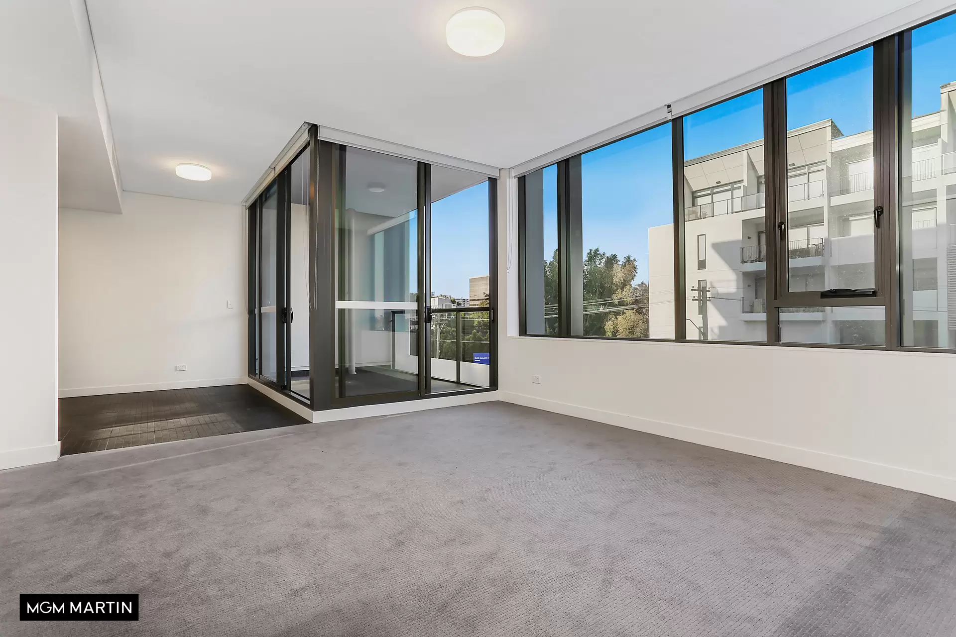 F406/34 Rothschild Avenue, Rosebery Leased by MGM Martin - image 1