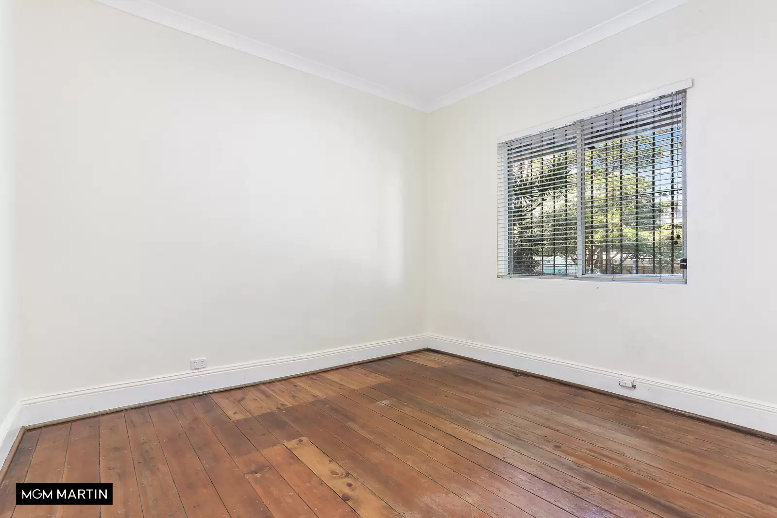 22 Epsom Road, Zetland Leased by MGM Martin - image 1
