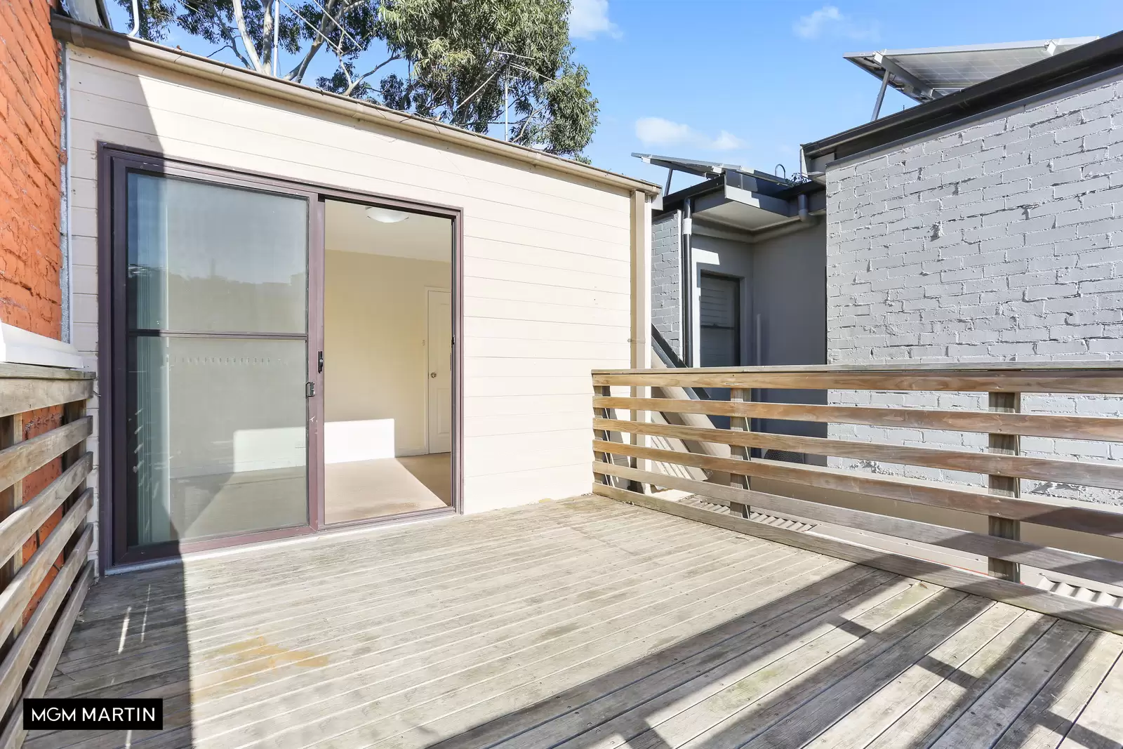 22 Epsom Road, Zetland Leased by MGM Martin - image 1