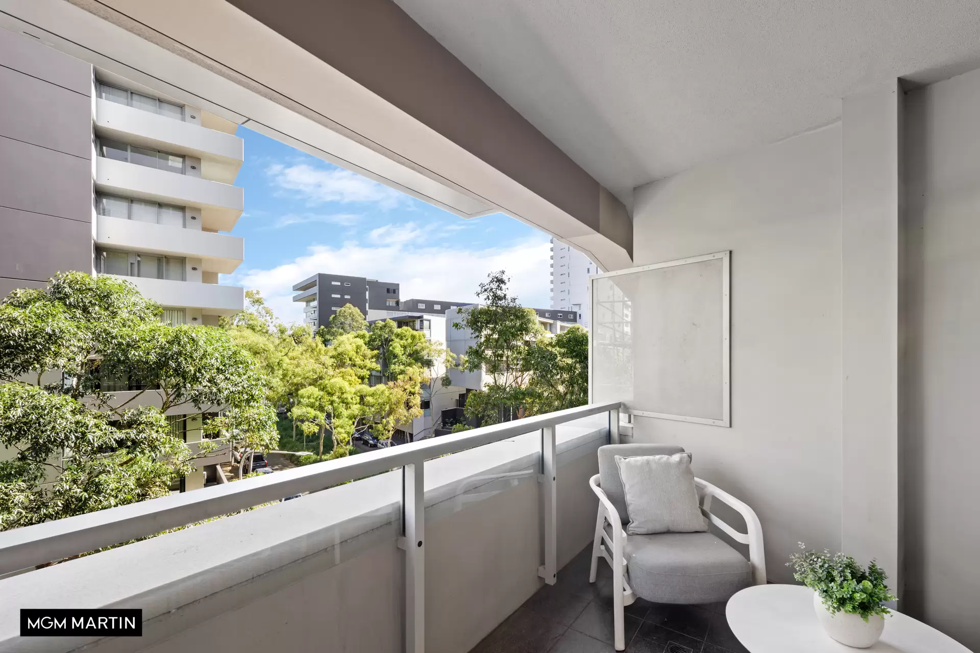 99/6B Defries Avenue, Zetland Sold by MGM Martin - image 1