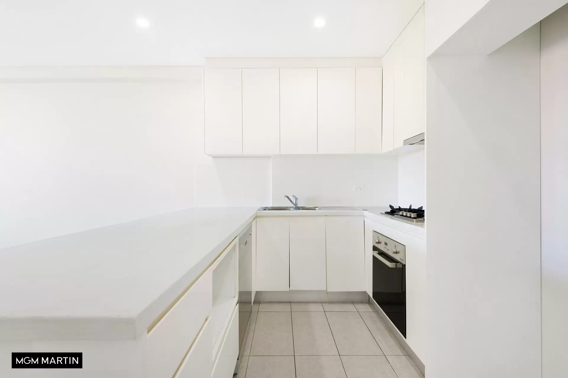 10/793-799 New Canterbury Road, Dulwich Hill Leased by MGM Martin - image 1