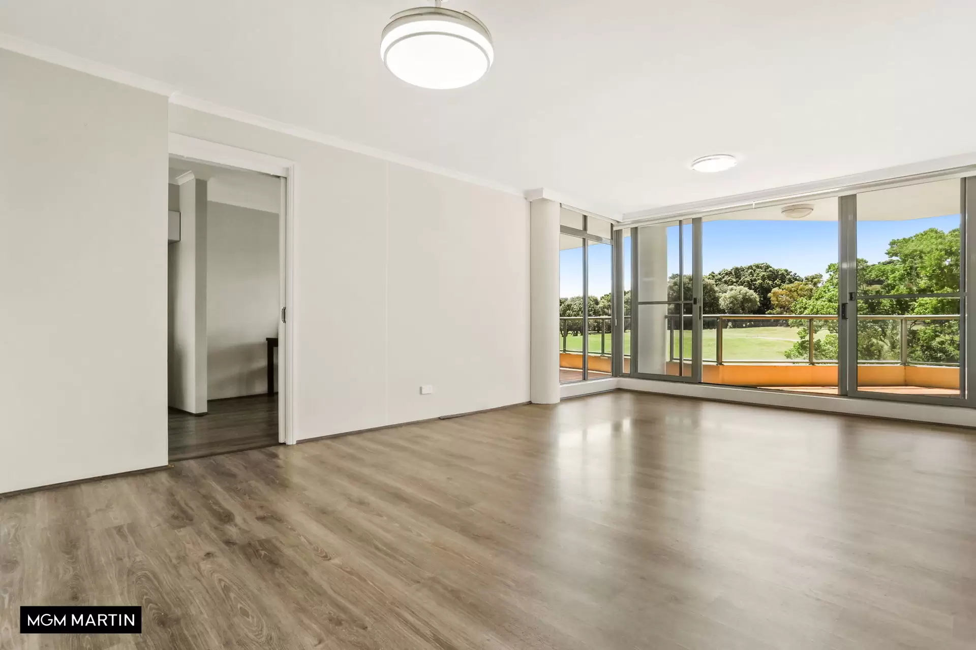 207/91 Brompton Road, Kensington Leased by MGM Martin - image 1