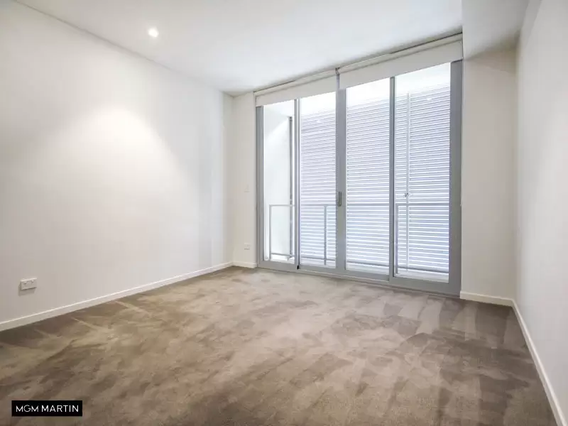 706A/8 Bourke Street, Mascot Leased by MGM Martin - image 1