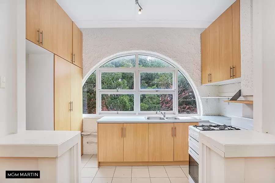 4/64 Belmore Road, Randwick Leased by MGM Martin - image 1