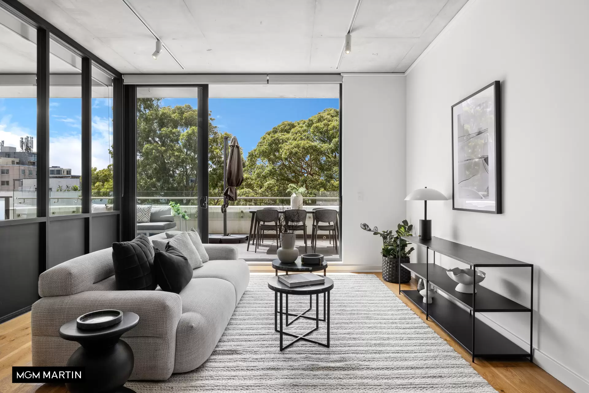 32A/356 George Street, Waterloo Leased by MGM Martin - image 1