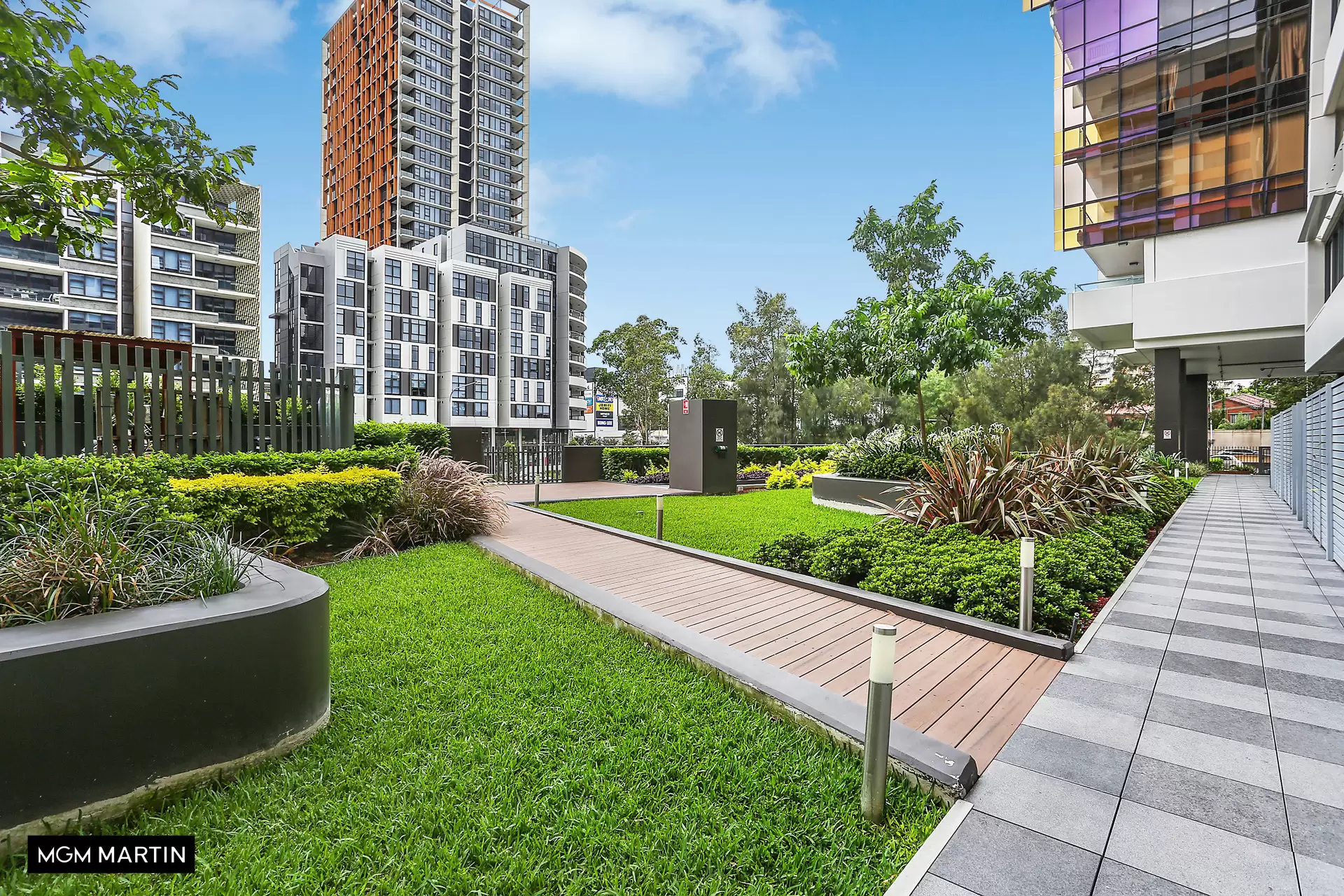 512/20 Gadigal Avenue, Zetland Leased by MGM Martin - image 1