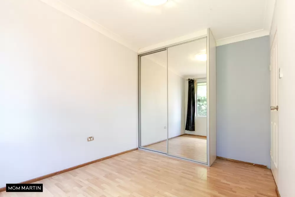 3/27 Dover Road, Botany Leased by MGM Martin - image 1