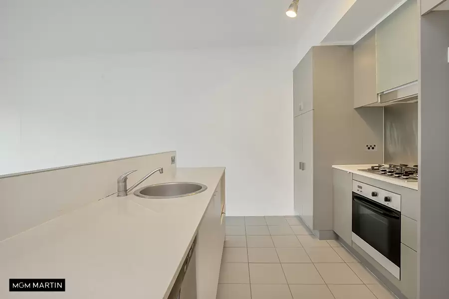 69/5B Victoria Park Parade, Zetland Leased by MGM Martin - image 1
