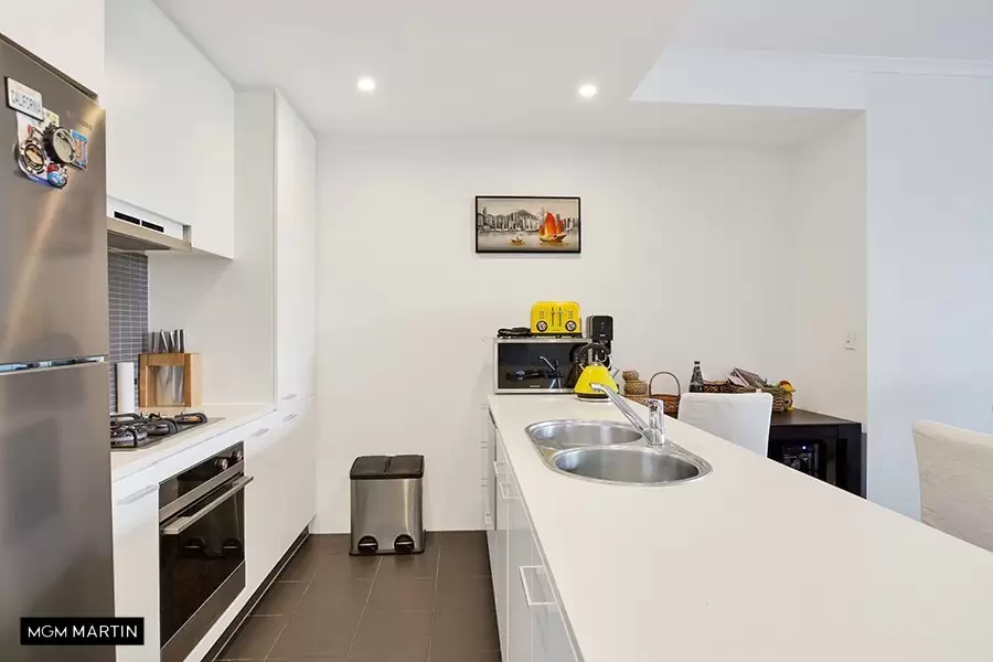 26/4 Hutchinson Walk, Zetland Leased by MGM Martin - image 1