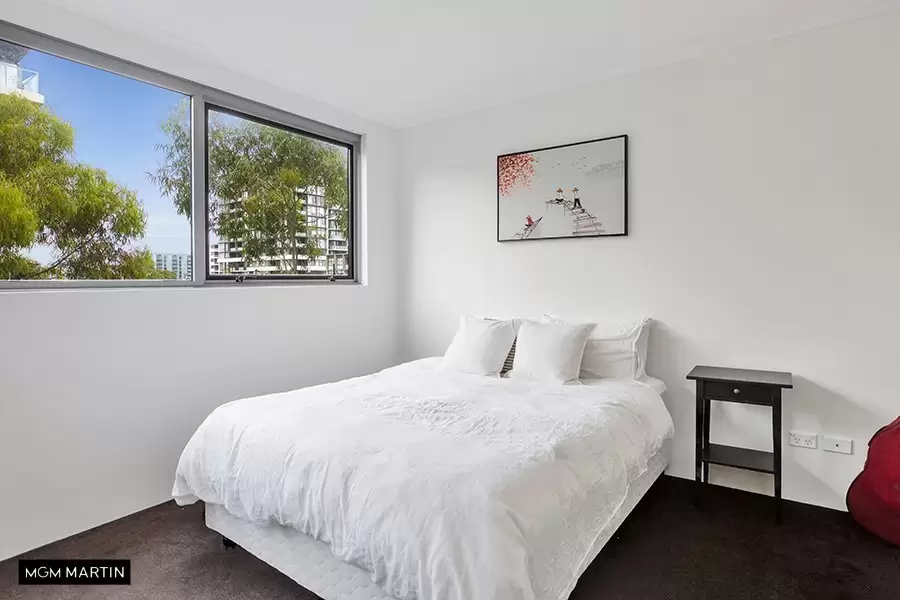 26/4 Hutchinson Walk, Zetland Leased by MGM Martin - image 1