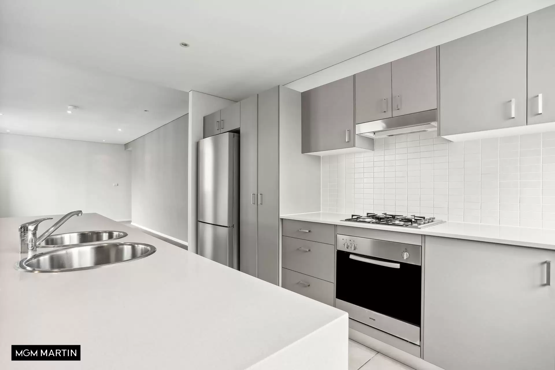 506/149 O'Riordan Street, Mascot Leased by MGM Martin - image 1