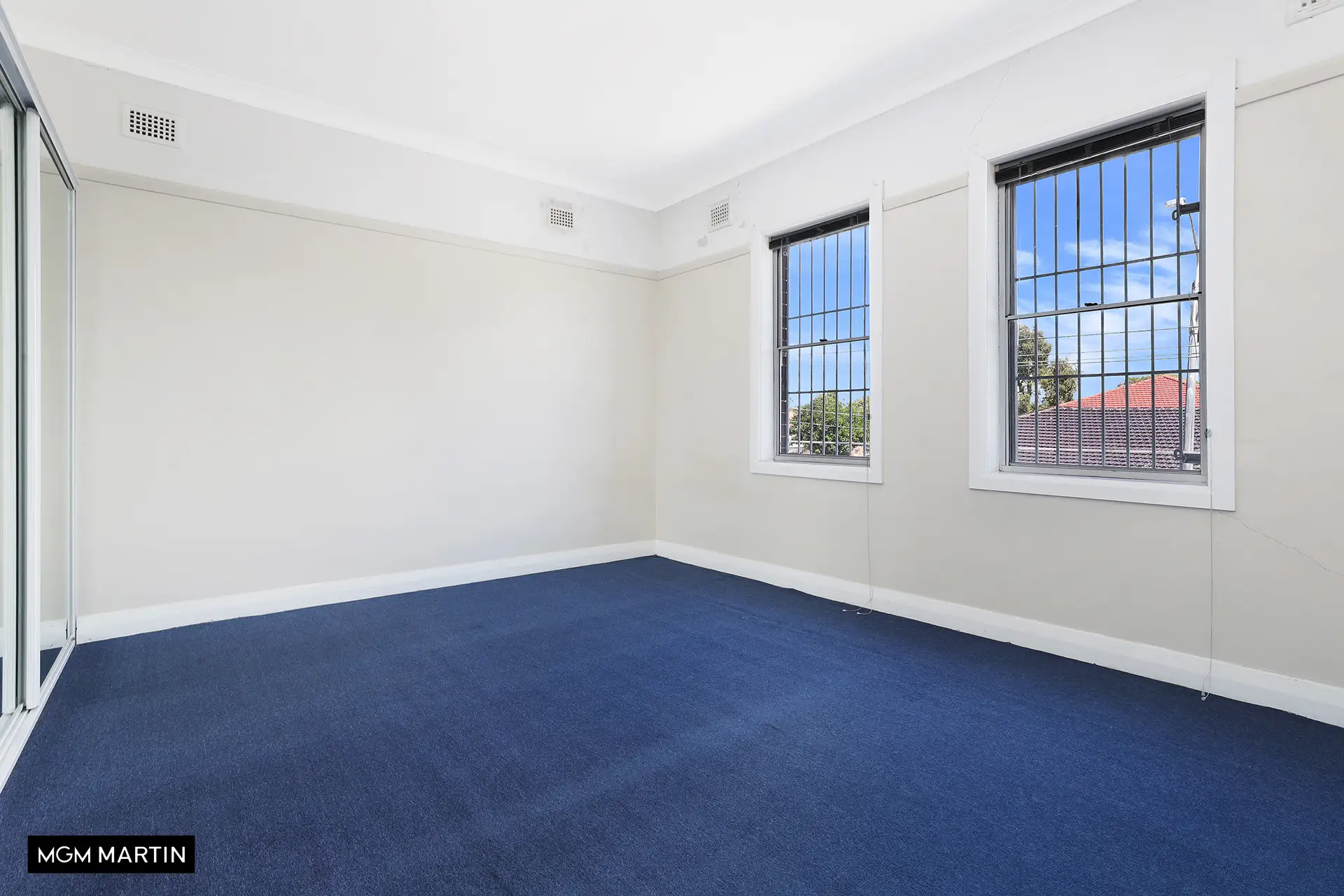1/26-28 Maloney Street, Eastlakes Leased by MGM Martin - image 1
