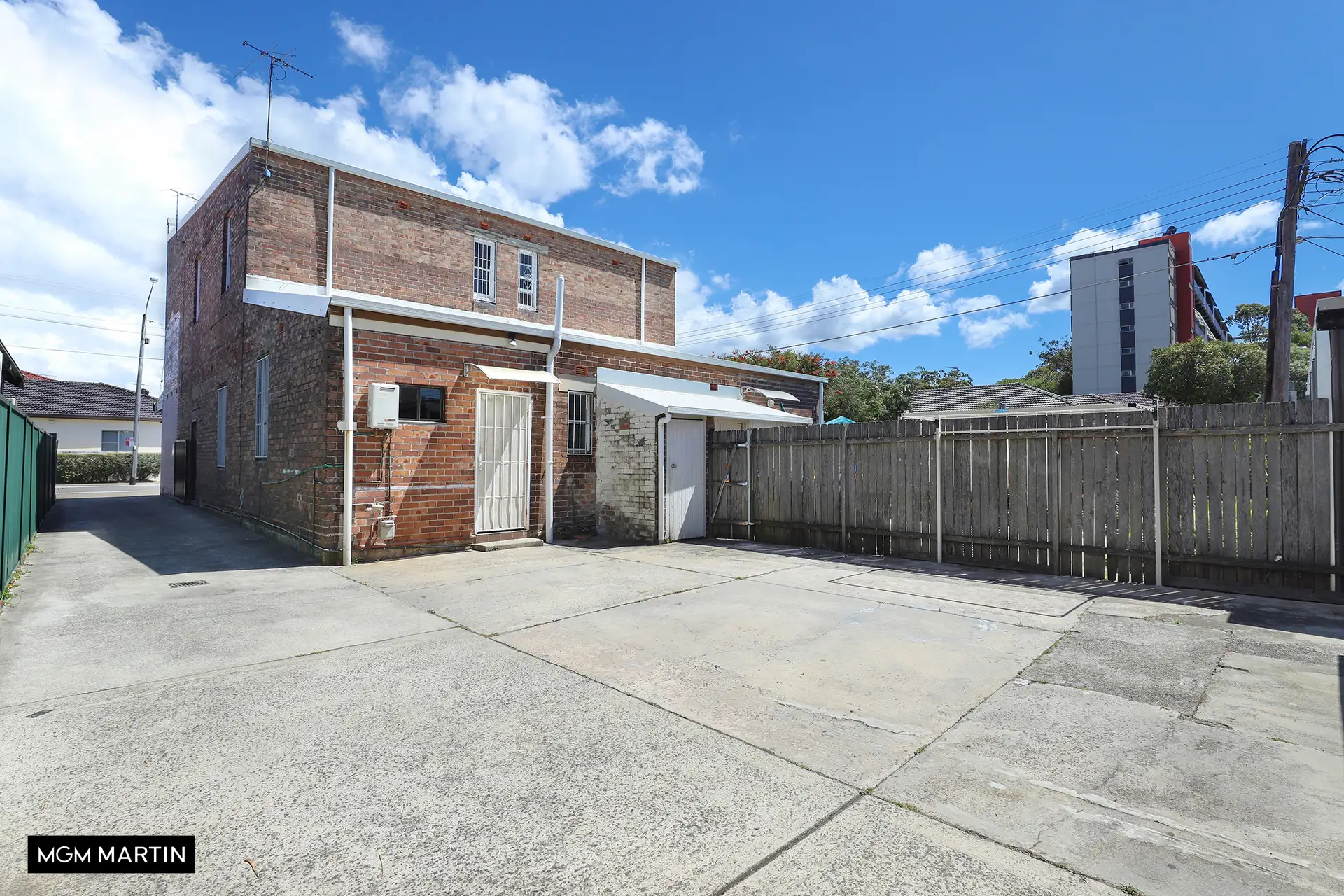 1/26-28 Maloney Street, Eastlakes Leased by MGM Martin - image 1