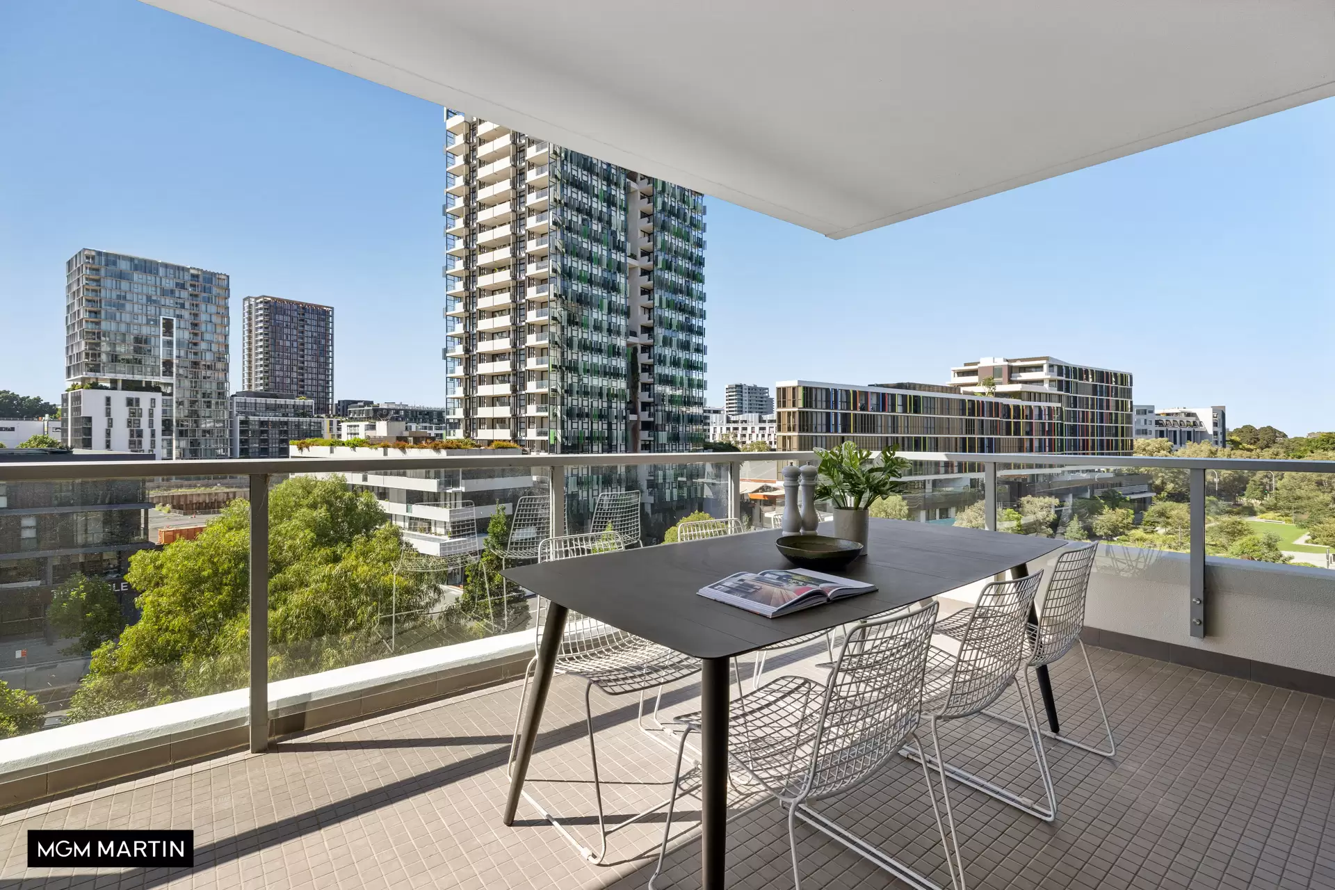 42/6 Archibald Avenue, Waterloo Sold by MGM Martin - image 1